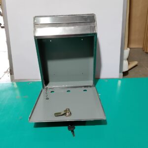SUGGESTION BOX METAL